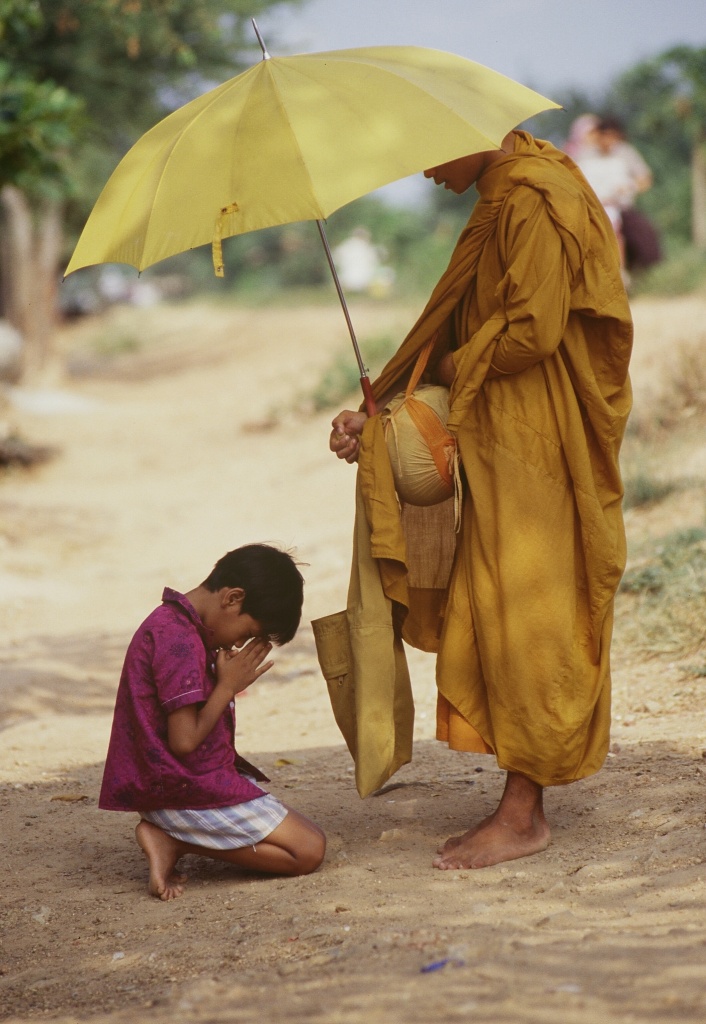 It is our joy to bring glory and praise to God by helping make him known to all peoples everywhere.